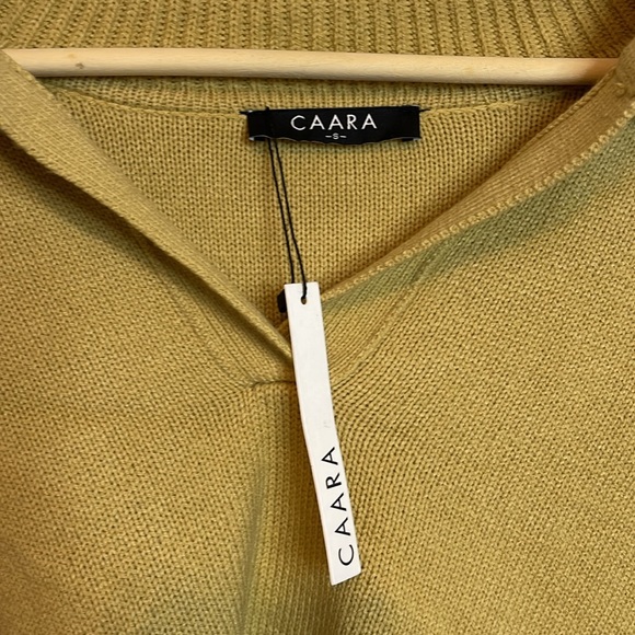 CAARA Collared Pullover Cropped Wool Blend Sweater Size Small NWT - Picture 2 of 5